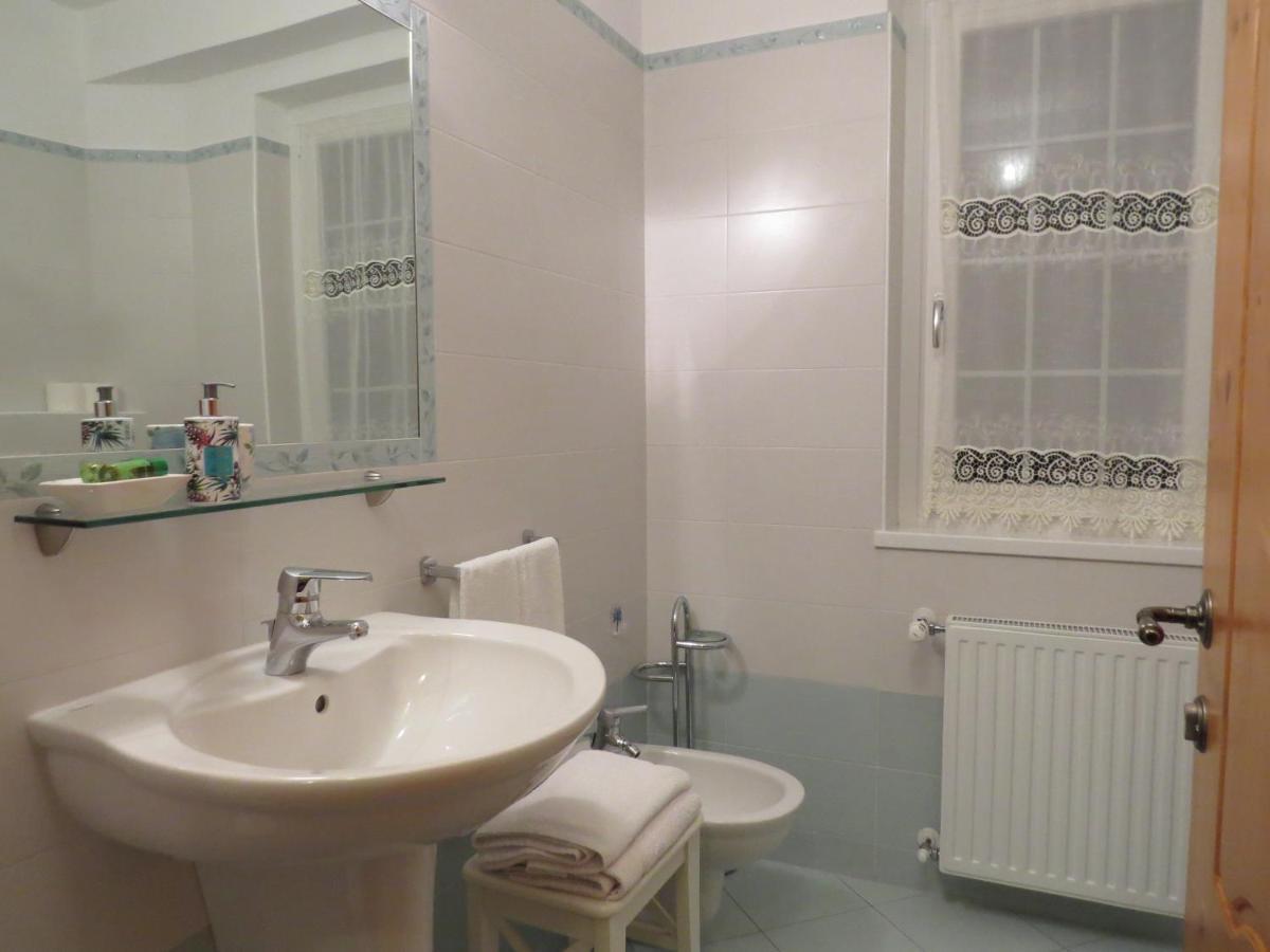 B&B Il Grappolo Bianzone Екстериор снимка