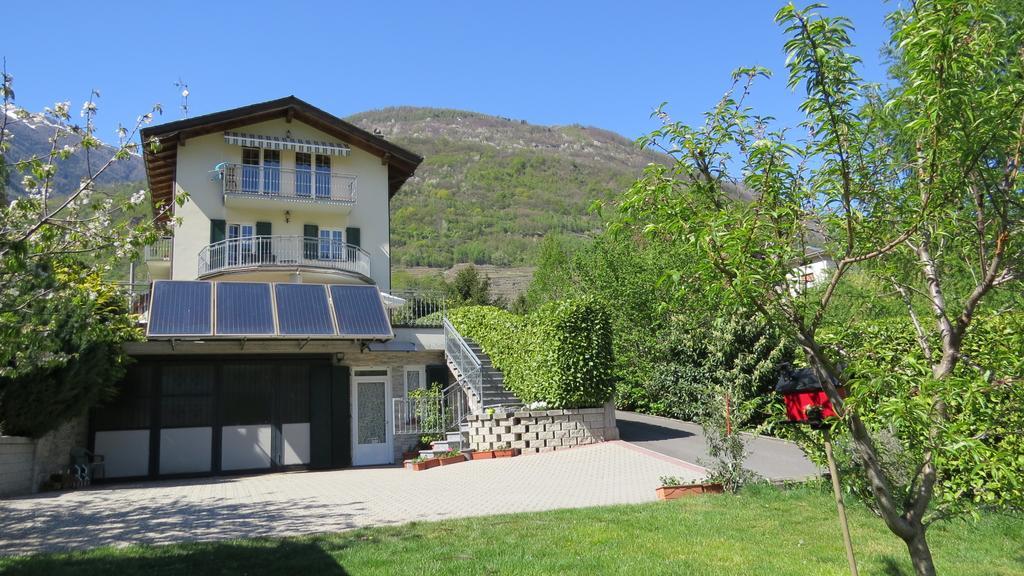 B&B Il Grappolo Bianzone Екстериор снимка