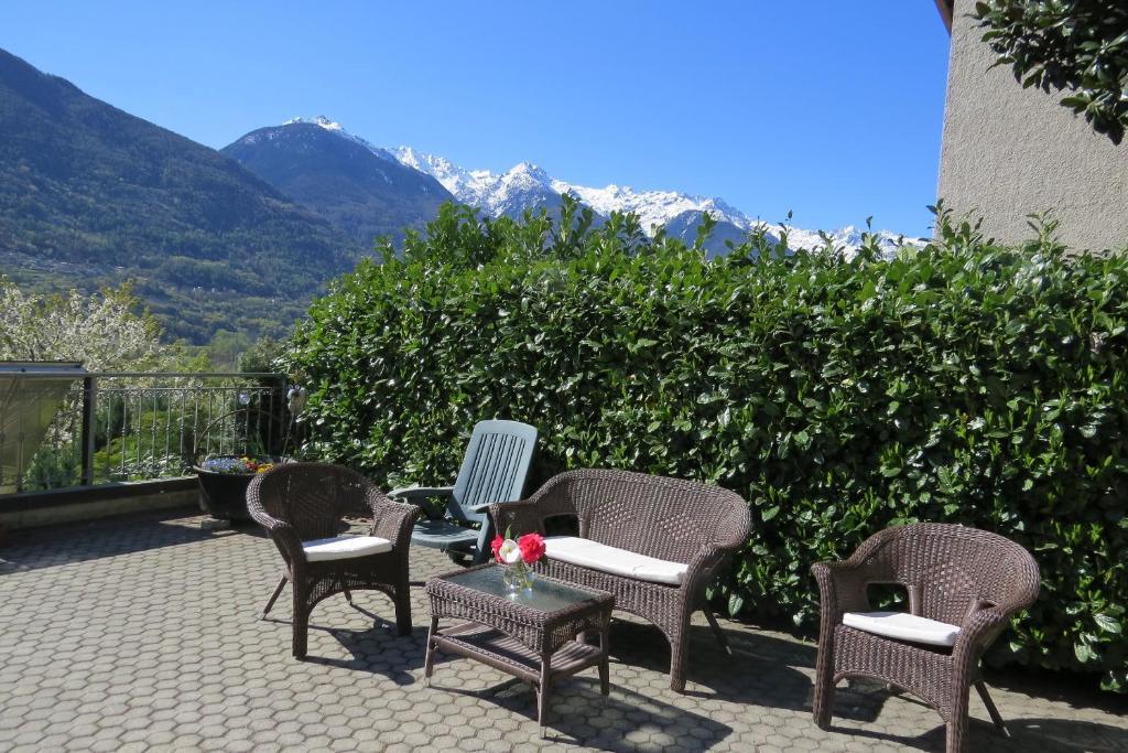 B&B Il Grappolo Bianzone Екстериор снимка